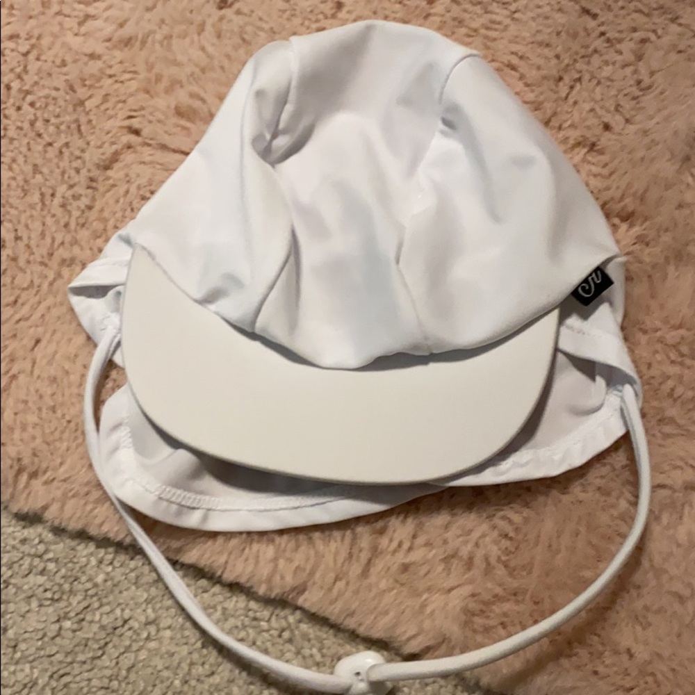 Sunhat - Picture 2 of 2